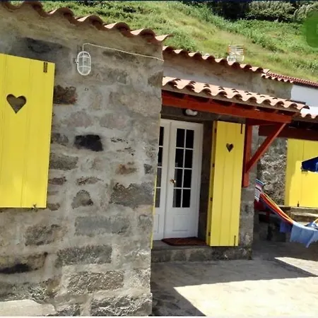 Casa Auri Holiday home Faial da Terra