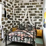 Casa Auri * Faial da Terra