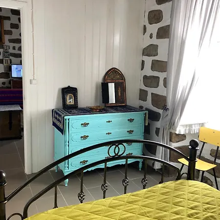 Casa Auri * Faial da Terra